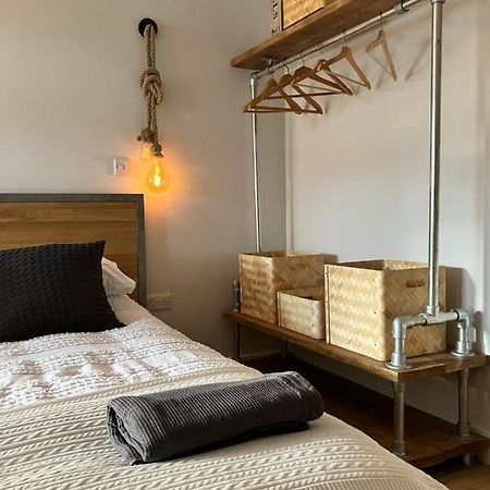 Fig Tree House Bed & Breakfast Lymington Ngoại thất bức ảnh