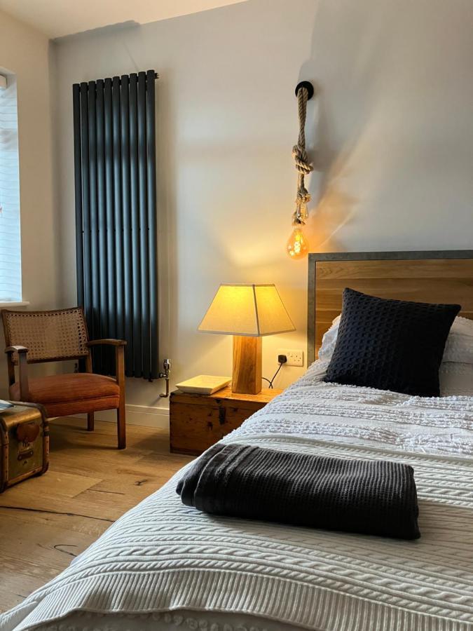 Fig Tree House Bed & Breakfast Lymington Ngoại thất bức ảnh